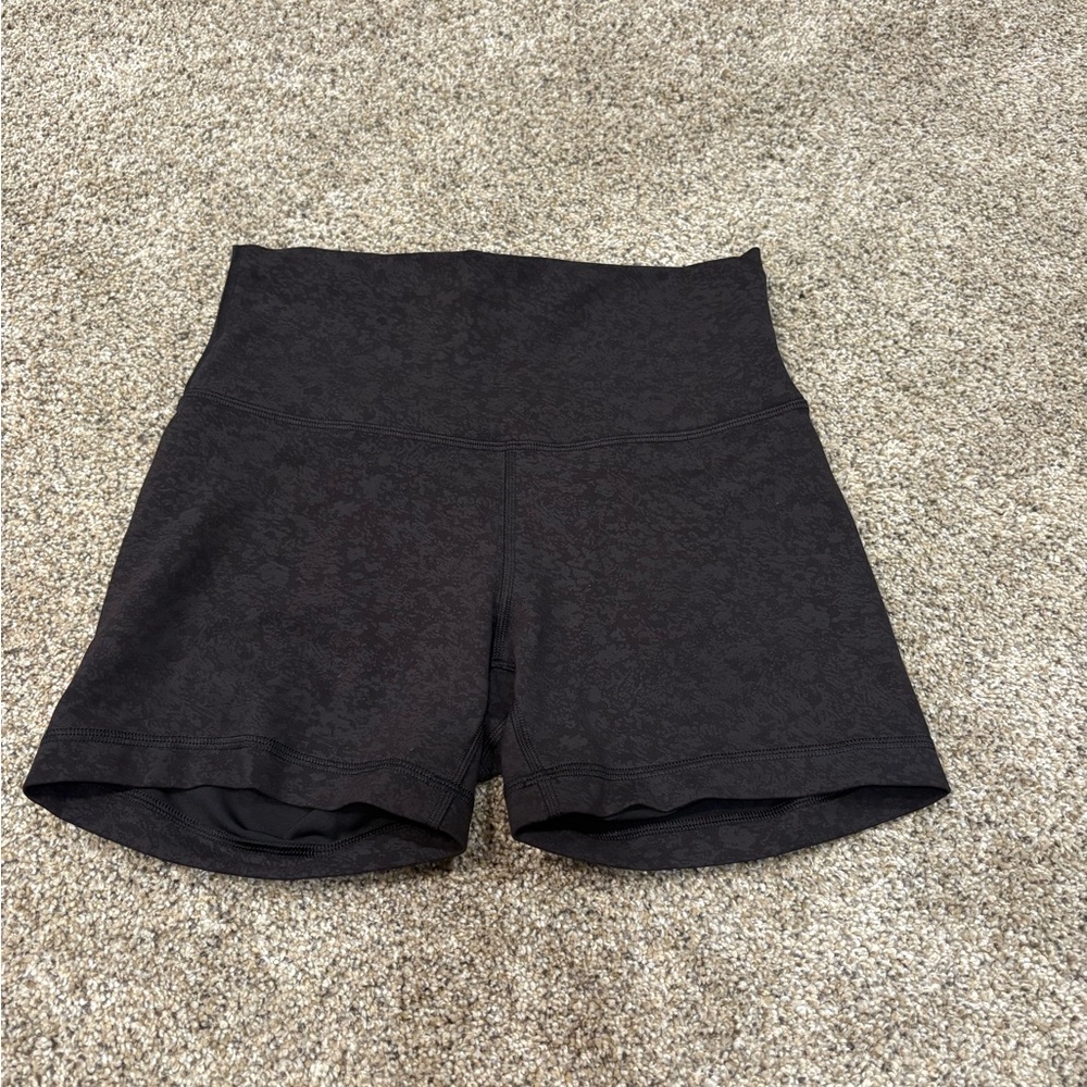 Lululemon Wunder Train High-Rise Short 4" Blaze Black size 6 - Picture 3 of 5